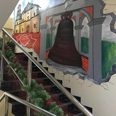 Backpacker'S Inn Рохас Экстерьер фото